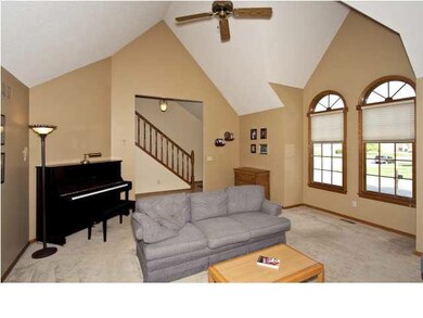 Very Bright and Open Living Room