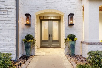 12954 Hermitage Ln, Houston, TX 77079 - photo 4