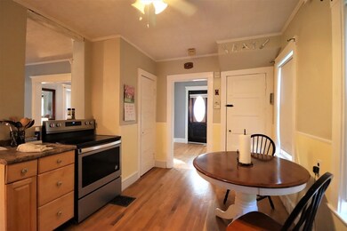 15 Falls St, Lynn, MA 01902 - photo 4