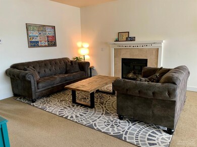 20459 Karch Dr, Bend, OR 97702 - photo 6