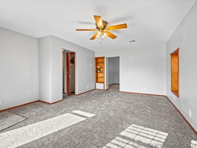 5028 S 30th West Ave, Tulsa, OK 74107 - photo 6