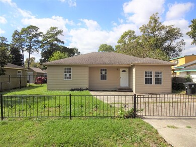 6709 Cathcart Dr, Houston, TX 77091 - photo 2