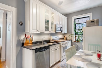 150 37th St unit D4, Union City, NJ 07087 - photo 4