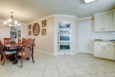 12819 Country Lea Ln, Alvin, TX 77511 - photo 5