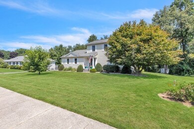 43 Hunters Greene Cir, Agawam, MA 01001 - photo 2