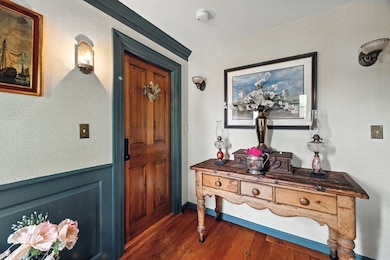 159 Elm St unit 1, Marblehead, MA 01945 - photo 3