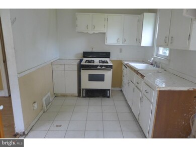 306 Evergreen Ave, Oaklyn, NJ 08107 - photo 4