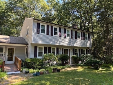 14 Pebble Ridge Rd, Amherst, MA 01002 - photo 2