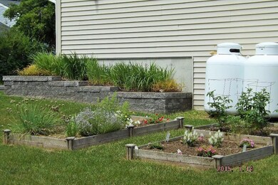 2 Hubbard St, Saco, ME 04072 - photo 2