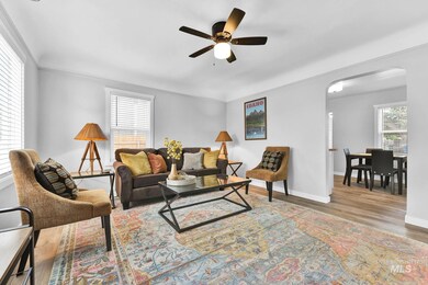 312 Almond St, Nampa, ID 83686 - photo 4