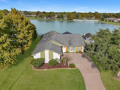 2919 N Peach Hollow Cir, Pearland, TX 77584 - photo 5