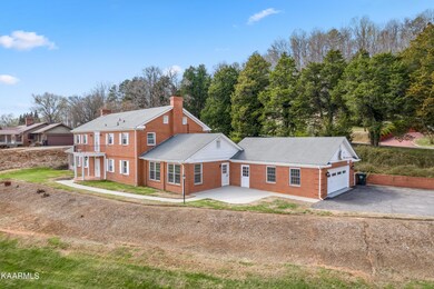 1420 Doyal Dr, Morristown, TN 37814 - photo 4