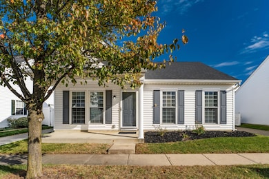 2360 Bloxom St, Grove City, OH 43123 - photo 2