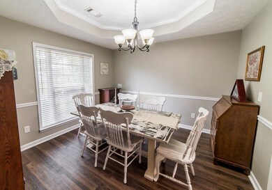 Dining / Office