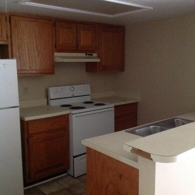 7653 Jana Ln S, Jacksonville, FL 32210 - photo 3