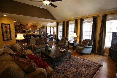 2013 W Stonegate Ln, Nixa, MO 65714 - photo 3