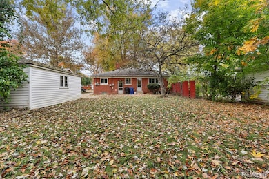 9352 Nathaline, Redford, MI 48239 - photo 5