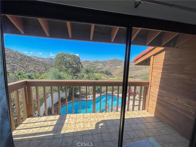 30593 Early Round Dr, Canyon Lake, CA 92587 - photo 4