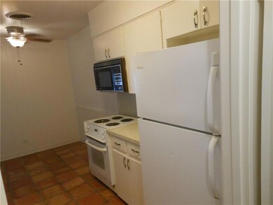 2308 Barton Skyway unit B, Austin, TX 78704 - photo 3