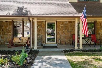 7818 S Park Ave, Broken Arrow, OK 74011 - photo 3