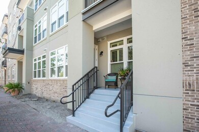 125 Street Entrance