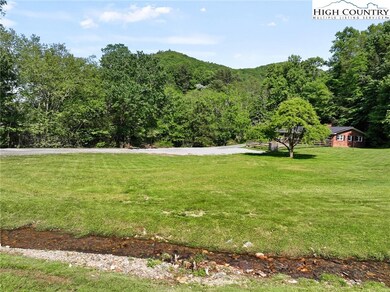 559 Jordan V Cook Rd, Boone, NC 28607 - photo 6