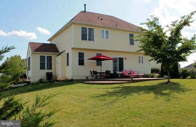 887 Joy Dr, Greencastle, PA 17225 - photo 4