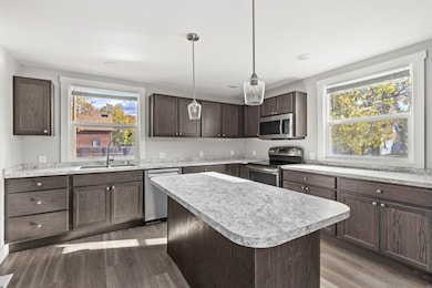 321 7th St S, Great Falls, MT 59405 - photo 4