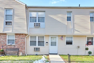 20 Main St unit 39, Garnerville, NY 10923 - photo 3