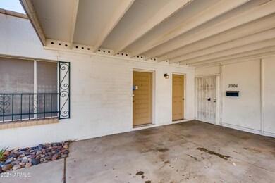 04 Exterior Front Entry