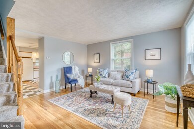 8437 Water Oak Rd, Parkville, MD 21234 - photo 3