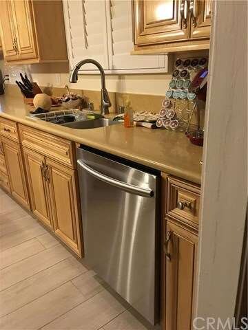 view of kitchen counter 