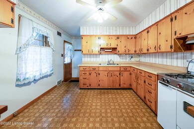 8906 Beulah Church Rd-8