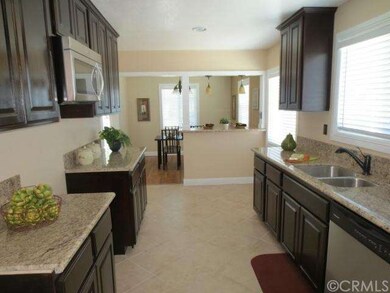 2524 Bomberry St, Lakewood, CA 90712 - photo 4