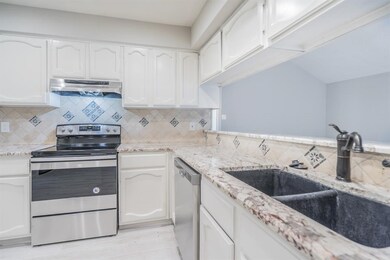 23403 Little Wind Ln, Spring, TX 77373 - photo 4