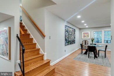 2333 Rosedown Dr, Reston, VA 20191 - photo 2