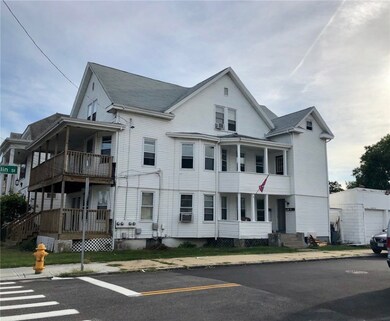 1280 Newport Ave, Pawtucket, RI 02861 - photo 2