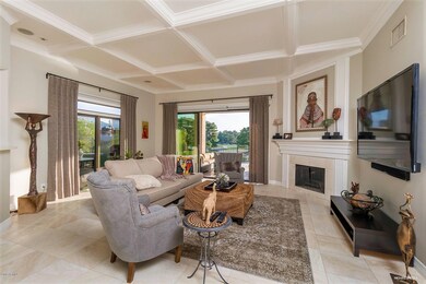 Biltmore Shores - 3119 E Marshall
