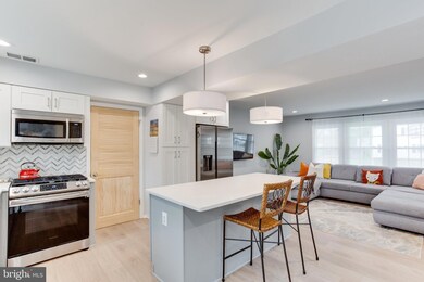 12919 Victoria Heights Dr, Bowie, MD 20715 - photo 5