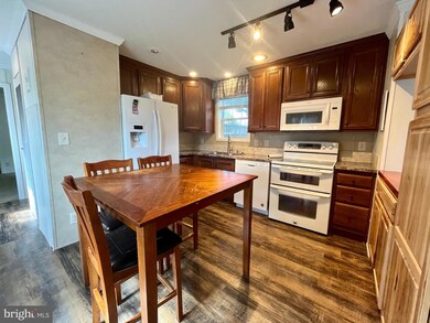 4496 Sycamore Grove Rd unit 21, Chambersburg, PA 17202 - photo 3