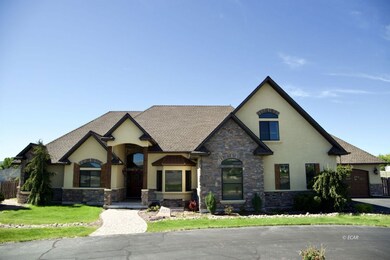 1831 Royal Crest Dr, Elko, NV 89801 - photo 3