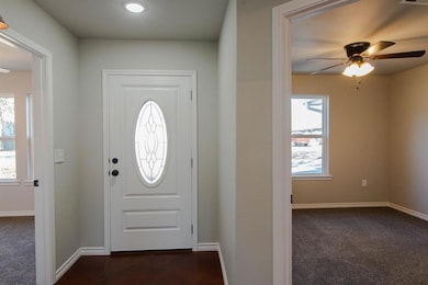 806 E 12th St, Bonham, TX 75418 - photo 3