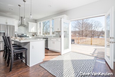 517 N Hudson St, Lowell, MI 49331 - photo 4