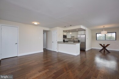 8724 Village Square Dr unit 1, Alexandria, VA 22309 - photo 5