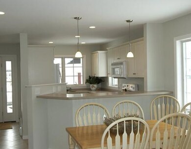 1 Lady Slipper Ln unit 42, Brunswick, ME 04011 - photo 4