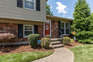 8302 Herrington Ct, Louisville, KY 40228 - photo 5