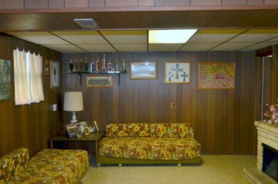 4317 Arbutus Ln, East Chicago, IN 46312 - photo 5