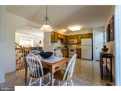 199 Maple Ave, Coatesville, PA 19320 - photo 7