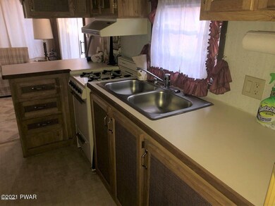 105 Booboo Ln, Hawley, PA 18428 - photo 7