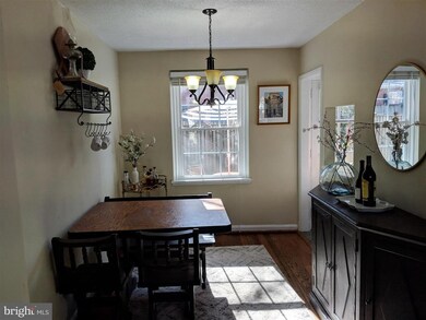 3553 S Stafford St unit A, Arlington, VA 22206 - photo 7